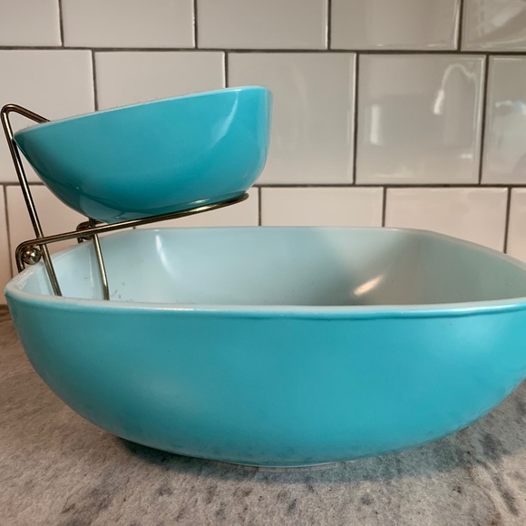 Pyrex Other - Pyrex Turquoise Chip & Dip Set